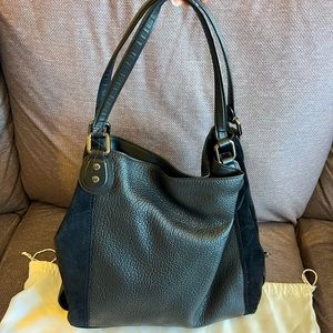 Coach Leather Purse!